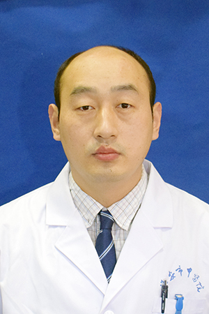 叶飞成小.jpg